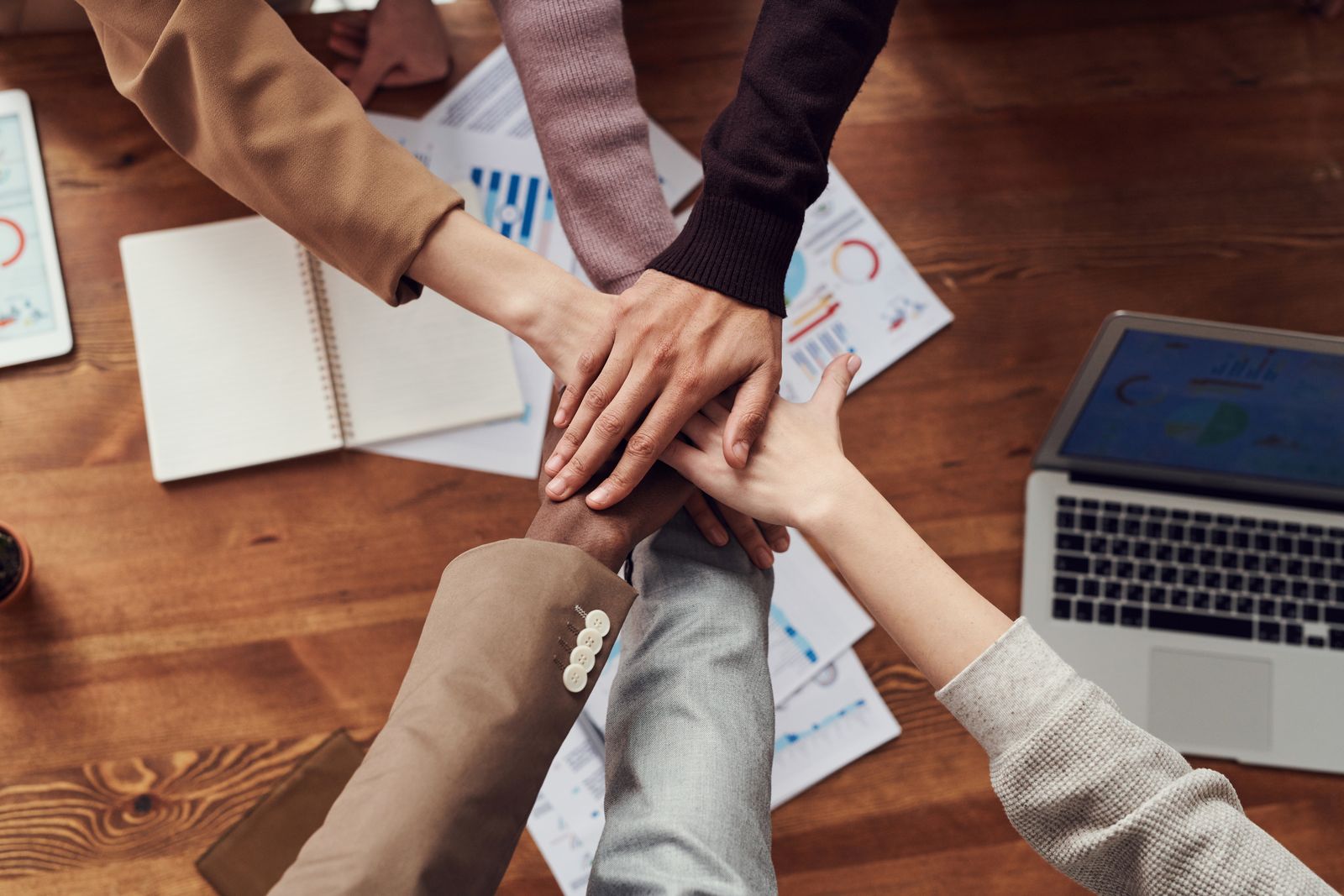 Small group session during an AI income blueprint module at the Toronto studio